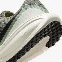 Nike Revolution 8 мужские Road Running Кроссовки цвет зеленый