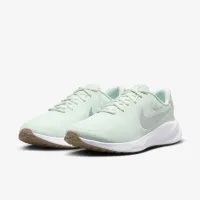 Nike Revolution 7 женская Road Running Кроссовки (Extra Wide) цвет зеленый