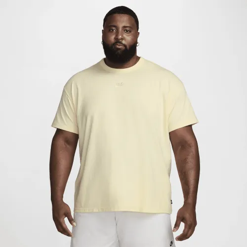 Nike Sportswear Premium Essentials мужские футболка цвет коричневый