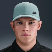 Nike Dri-FIT Club Structuколір червоний Metal Logo Cap колір зелений
