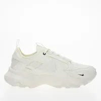 Кросівки Nike TC 7900 DD9682-100 - Білі