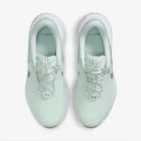 Nike Revolution 7 EasyOn женская Easy On/Off Road Running Кроссовки цвет зеленый