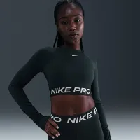 Nike Pro жіноча Dri-FIT Cropped Long-Sleeve Top колір зелений