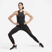 Nike Dri-FIT One Luxe женская Cropped Tank Top цвет черный