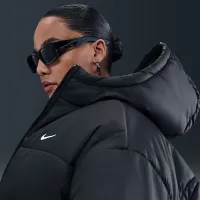 Nike Sportswear Classic женская Therma-FIT Loose Parka (большие размеры) цвет черный