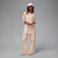 Nike Jordan Flight Essentials жіноча оверсайз футболка колір коричневий