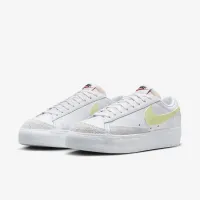 Nike Blazer Low Platform жіноча Кросівки колір білий