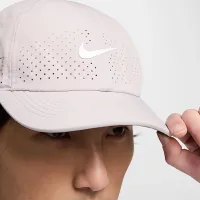 Nike Dri-FIT ADV Club Unstructuцвет красный Tennis Cap цвет фиолетовый