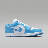 Nike Air Jordan 1 Low SE чоловічі Кросівки колір білий