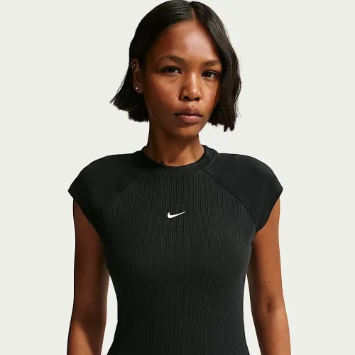 Nike Sportswear Chill Knit женская Tight Short-Sleeve Ribbed Top цвет черный