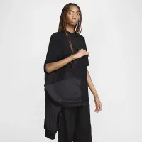 Nike Every Stitch Consideцвет красный Computational Track Куртка цвет черный