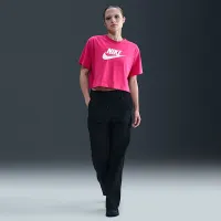 Nike Sportswear Essential жіноча Cropped Logo футболка Pink