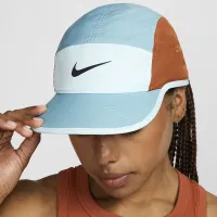 Nike Dri-FIT Fly Unstructuколір червоний Swoosh Cap блакитний