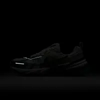 Nike V2K Run жіноча Кросівки колір білий