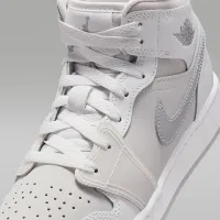 Nike Air Jordan 1 Mid SE Big детские Кроссовки цвет белый