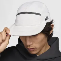 Nike Fly Cap Unstructuцвет красный Flat Bill Tech Fleece Cap цвет коричневый