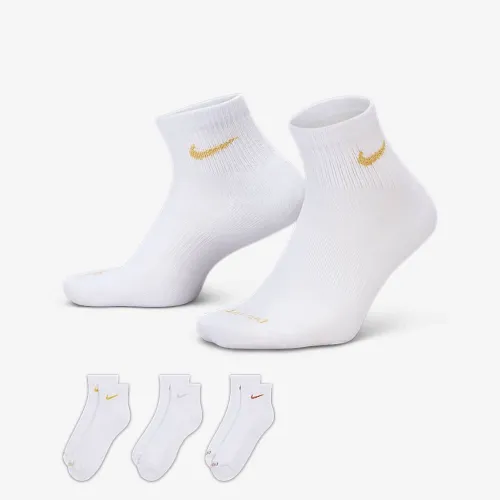 Nike Everyday Plus Cushioned тренувальні Ankle шкарпетки (3 пар) різнокольорові