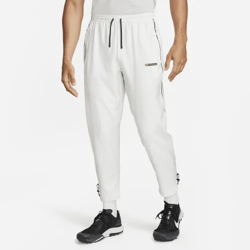 Nike Challenger Track Club чоловічі Dri-FIT Running Pants колір білий