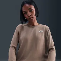 Nike Sportswear Club женская Long-Sleeve футболка цвет коричневый