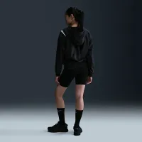 Nike Sportswear Classic женская Loose UV Protection Full-Zip Logo Куртка цвет черный