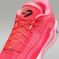 Nike Luka 4 