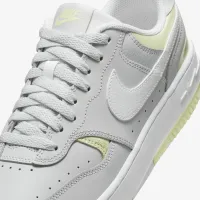 Nike Gamma Force жіноча Кросівки колір сірий