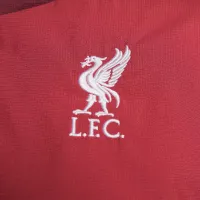 Liverpool FC женская Nike Dri-FIT Soccer Куртка цвет красный
