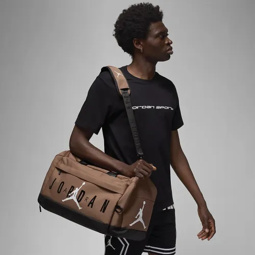 Nike Jordan Velocity Duffle сумка (46L) колір коричневий