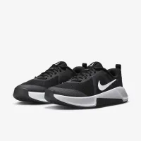 Nike MC Trainer 3 жіноча для тренування Кросівки колір чорний