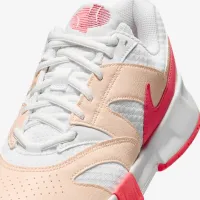NikeCourt Lite 4 жіноча Tennis Кросівки колір білий