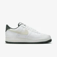 Nike Air Force 1 '07 LV8 чоловічі Кросівки колір білий