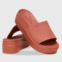 Шльопанці Crocs Brooklyn Slide 208728-2DT - Бежеві