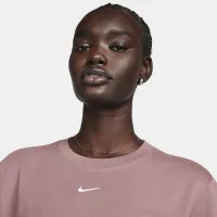 Nike Sportswear Essential жіноча футболка колір фіолетовий