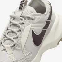 Nike TC 7900 жіноча Кросівки колір сірий