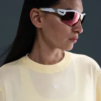 Nike Sportswear Essential женская футболка цвет коричневый