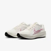 Nike Downshifter 13 жіноча Road Running Кросівки колір сірий