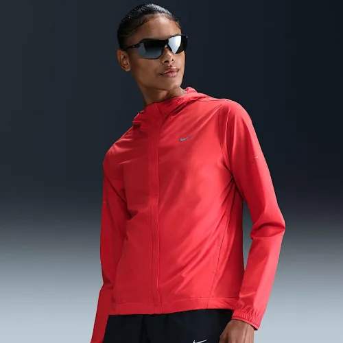 Nike Swift женская Repel Packable Running Куртка цвет красный