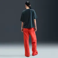 Nike Sportswear Essential жіноча Boxy футболка блакитний