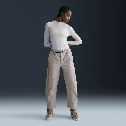 Nike ACG жіноча UV Protection Repel Hiking Pants колір сірий