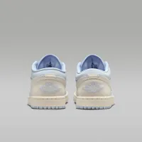 Nike Air Jordan 1 Low SE жіноча Кросівки блакитний