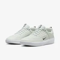 Nike SB Zoom Nyjah 3 Skate Кроссовки цвет зеленый