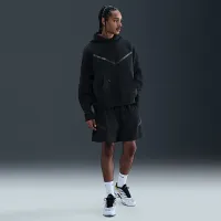 Nike Tech чоловічі Pullover Толстовка з капюшоном with Reflective Accents колір чорний