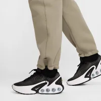 Nike Tech чоловічі Fleece Open-Hem Pants колір зелений
