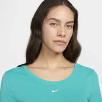 Nike Sportswear Chill Knit жіноча Tight Scoop-Back Short-Sleeve Mini-Rib Top колір зелений