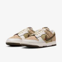 Nike Dunk Low SE 