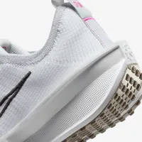 Nike Interact Run женская Road Running Кроссовки цвет белый