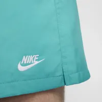 Nike Club чоловічі Woven Flow шорти колір зелений
