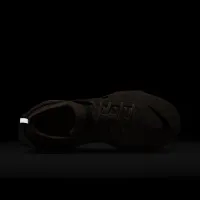 Nike Invincible 3 Premium женская Road Running Кроссовки цвет коричневый