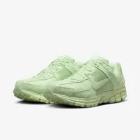 Nike Zoom Vomero 5 чоловічі Кросівки колір зелений