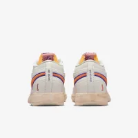Nike Book 1 
